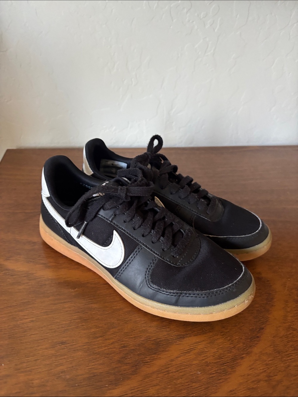 Nike Black Low-Top Sneakers